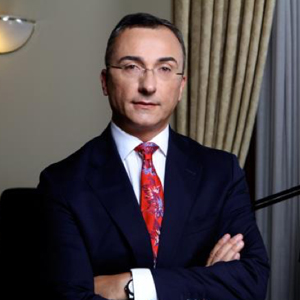 oscar-davila-latam