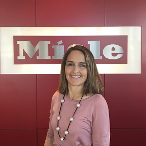 Cristina Reque