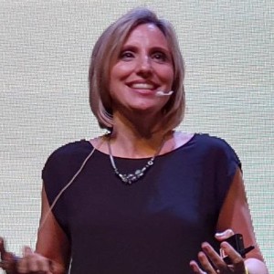 Maria-Candela-Bach-juradoLATAM